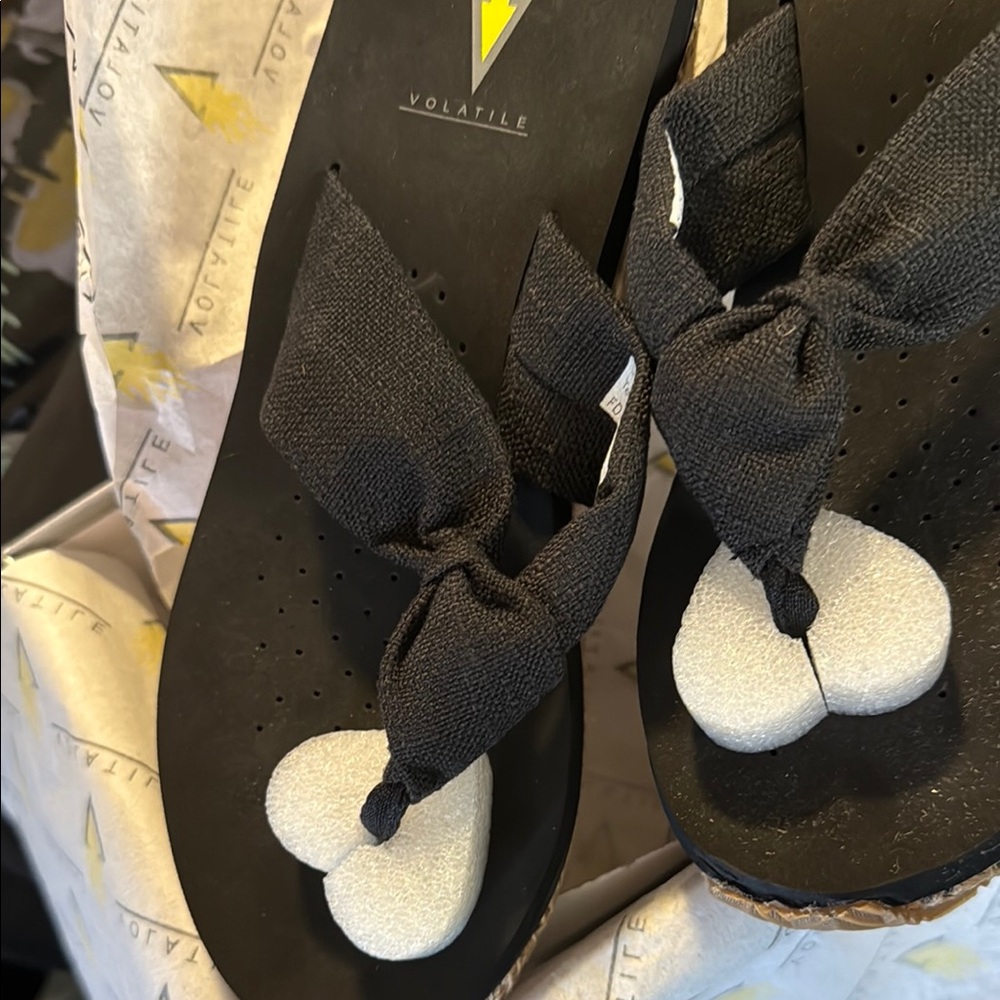 Volatile Black Sandals with Pom-Pom Detail - Picture 3 of 10